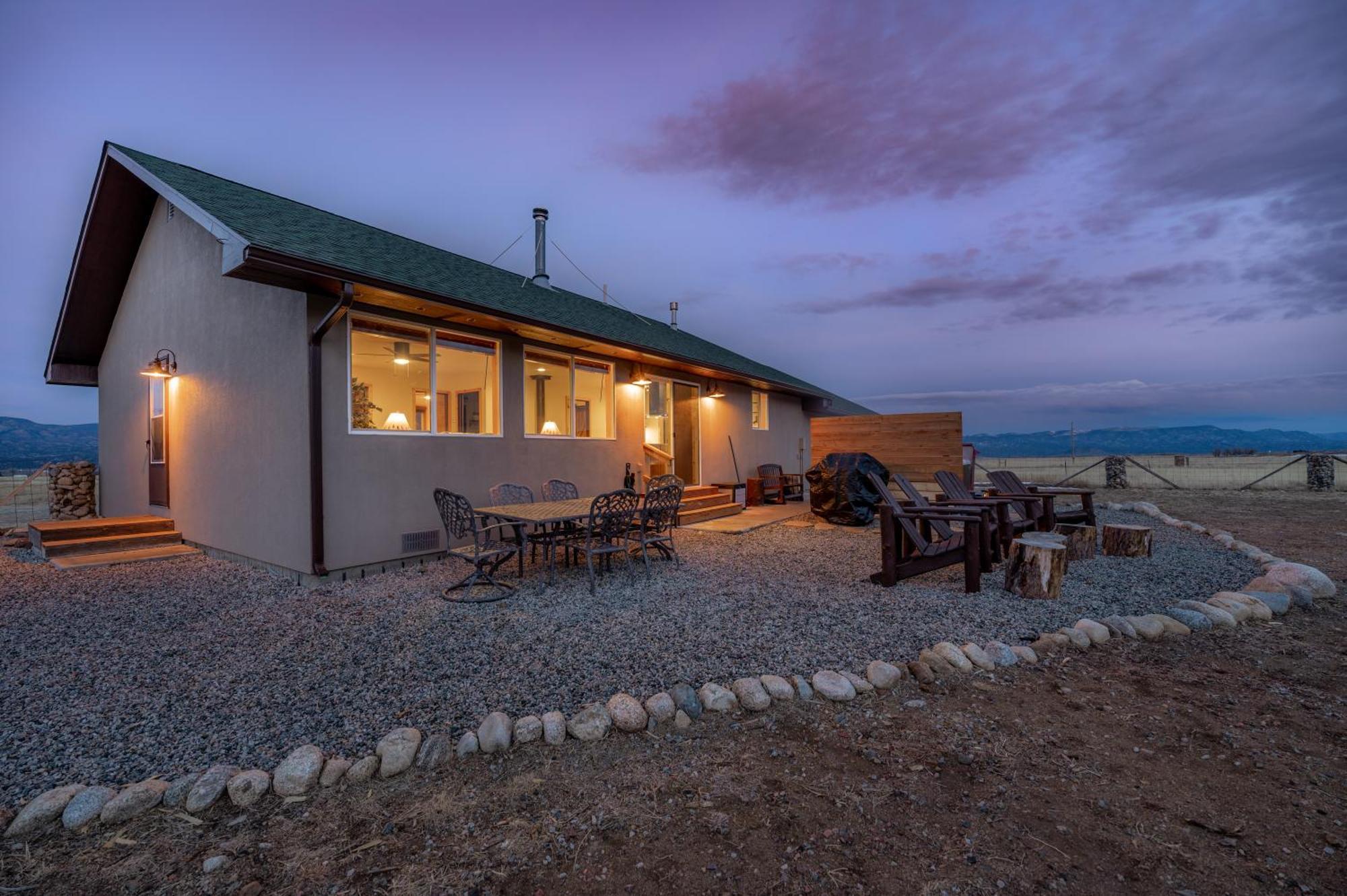 Buena Vista Mountain Retreat - Ultimate Privacy With Spa & Unbeatable Views Екстериор снимка