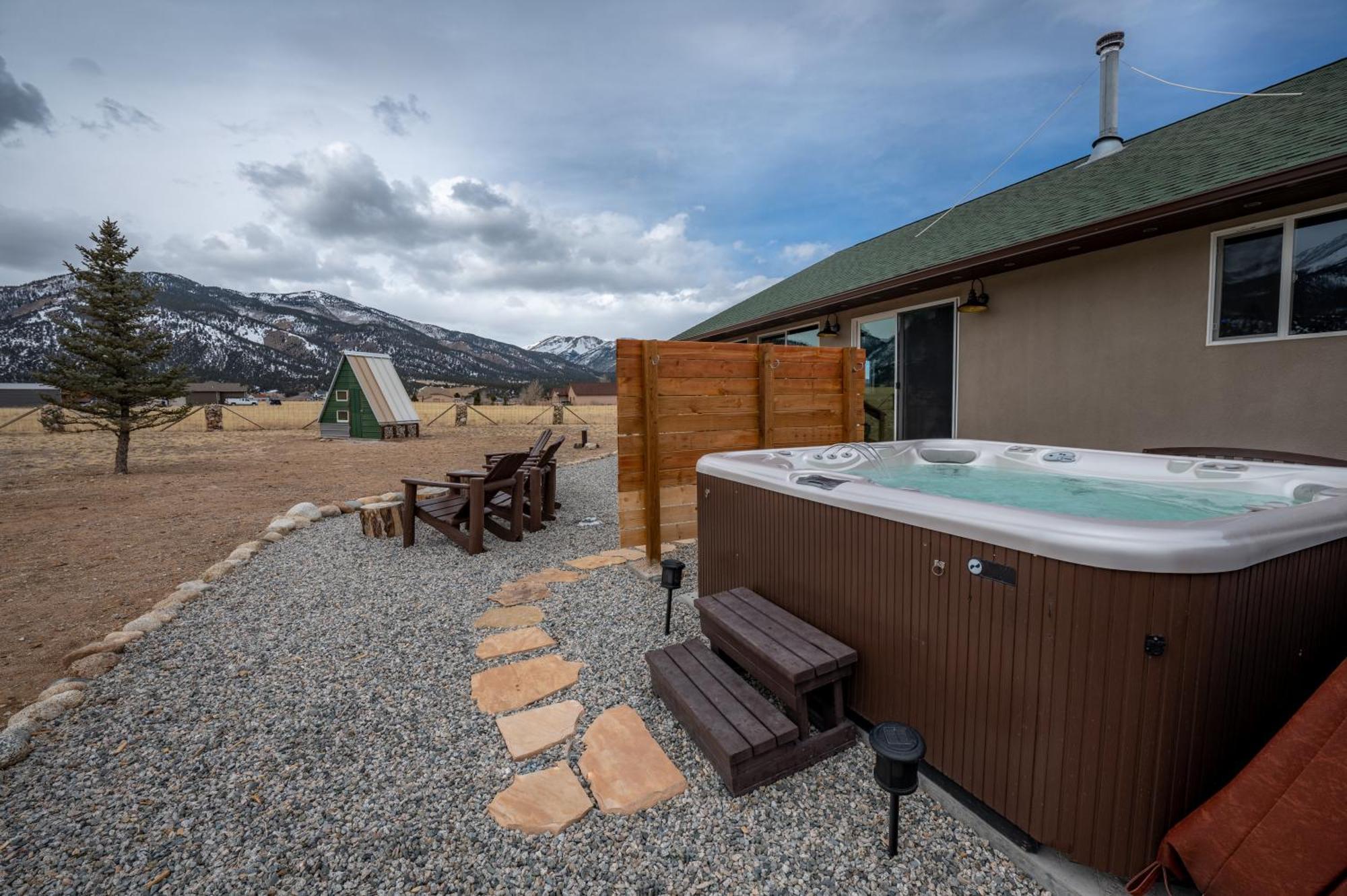 Buena Vista Mountain Retreat - Ultimate Privacy With Spa & Unbeatable Views Екстериор снимка