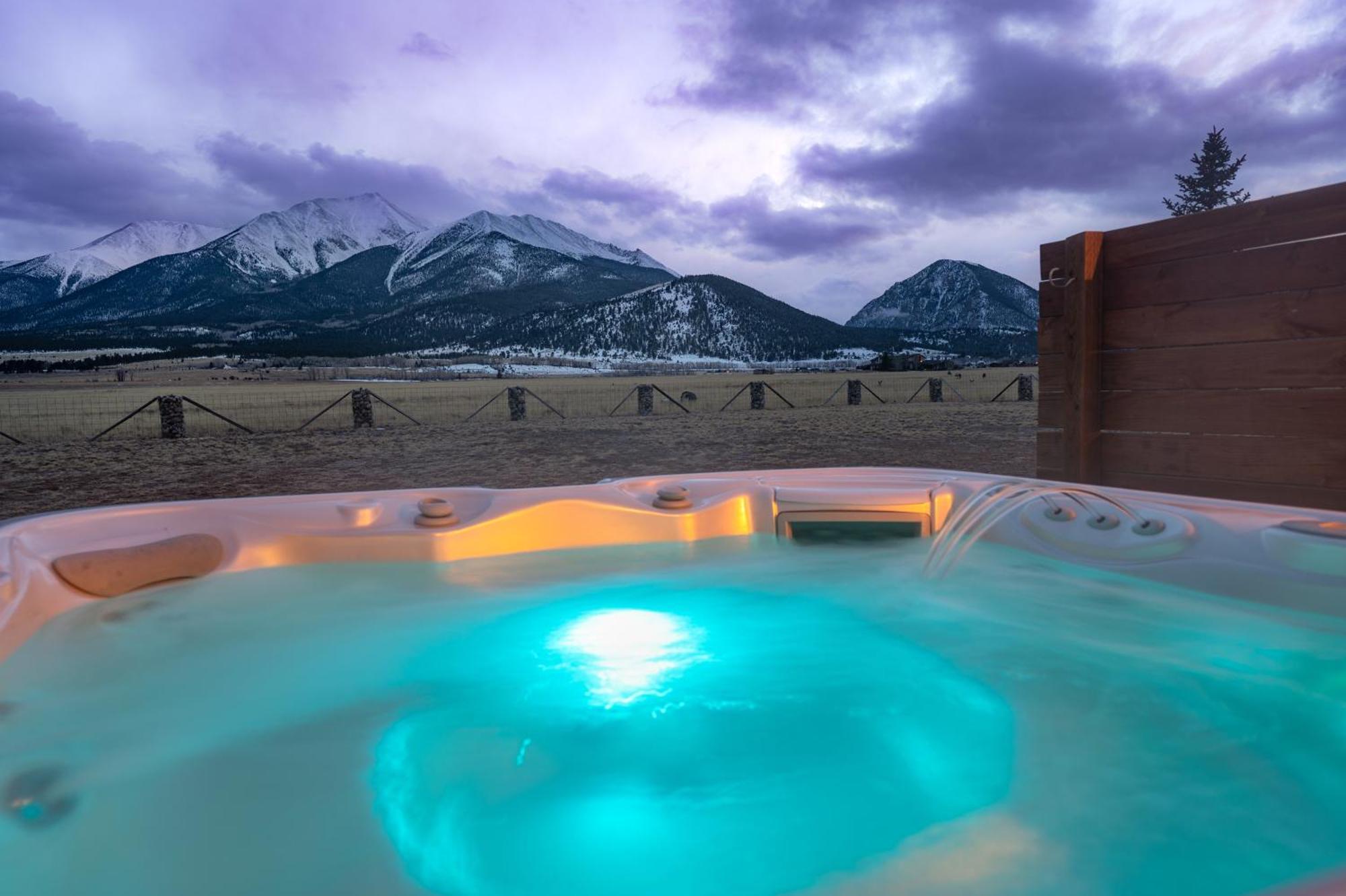 Buena Vista Mountain Retreat - Ultimate Privacy With Spa & Unbeatable Views Екстериор снимка